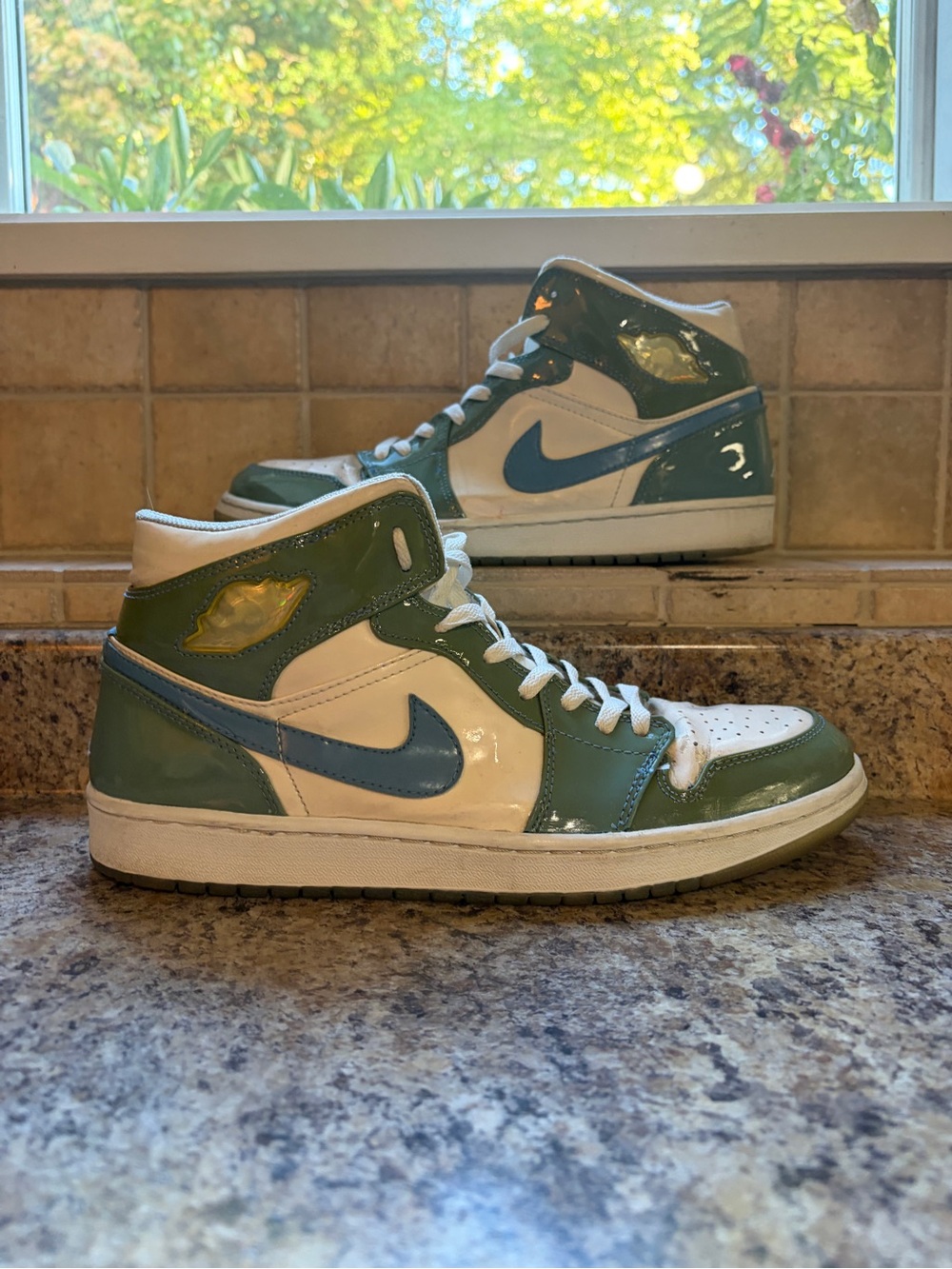 Jordan 1 UNC Patent Size